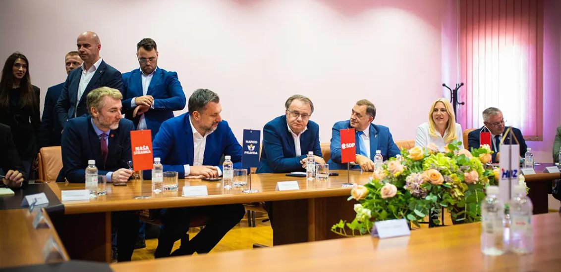 vlast.jpg