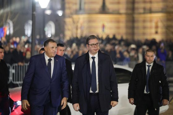 63027770-aleksandar-vucic-i-milorad-dodik