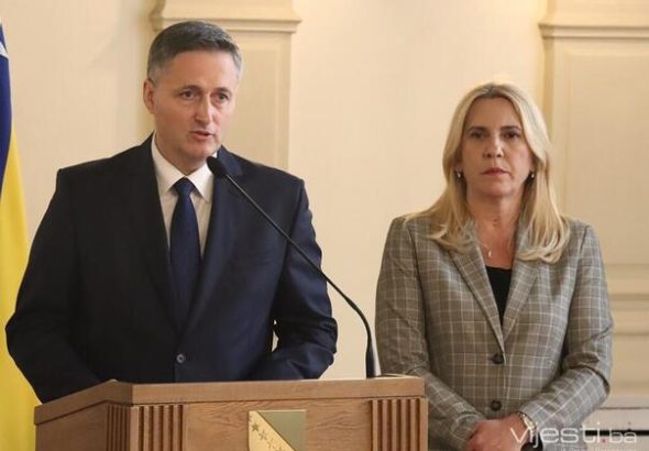 becirovic-gospodja-cvijanovic-ovdje-prima-platu-predsjednistvo-bih-joj-mora-biti-prioritet-deniszeljka_67cf03cf39a75