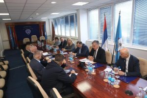 KO JE OVDJE LUD? Da li vjerujete da se iz RS-a štiti ustavno-pravni poredak u BiH