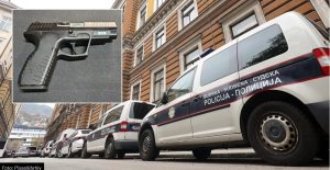 Samohranoj majci djeteta bacili “TOPOVSKI UDAR” ispred vrata