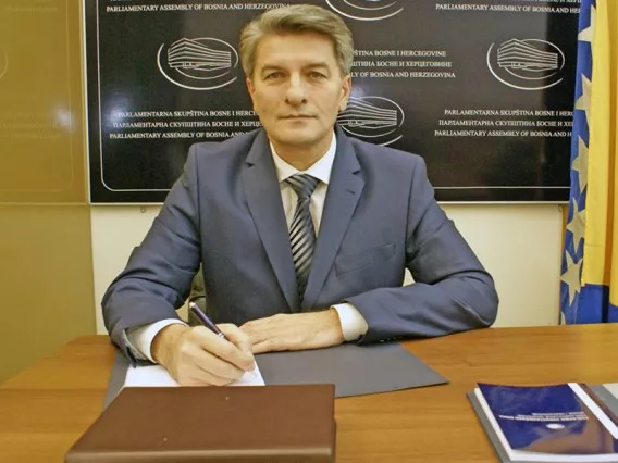 semsudin-mehmedovic.jpg.webp.webp