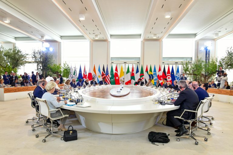 G7-outreach-Papa-_5