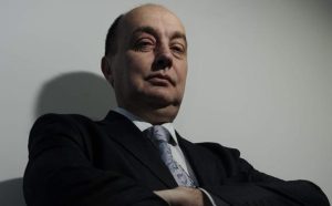 GOSPODAR BIH SUNCA: KAKO JE EDHEM BIČAKČIĆ ZAROBIO ENERGIJU BOSNE I HERCEGOVINE