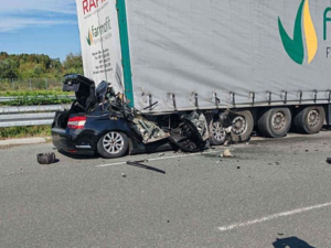 POZNAT IDENTITET STRADALE U TEŠKOJ SAOBRAĆAJNOJ NESREĆI