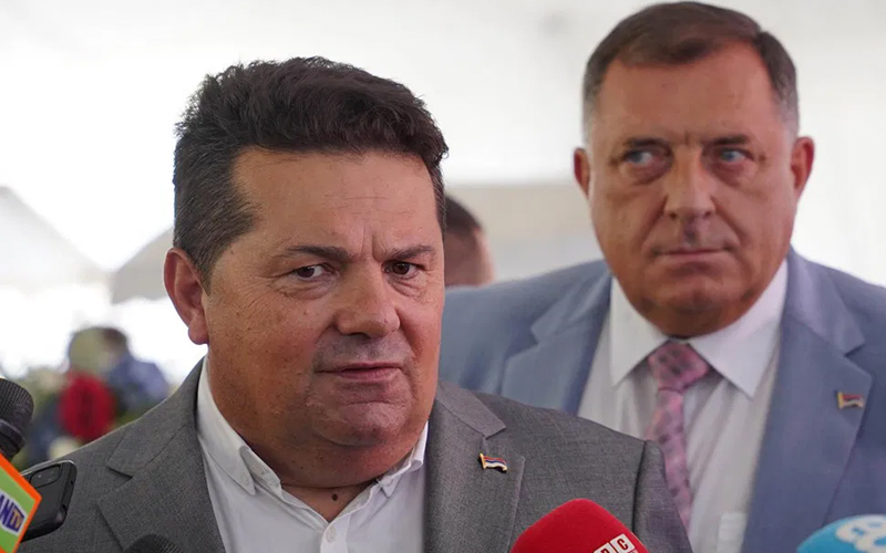 stevandi-muslimani-ne-jedu-svinjetinu-osim-kad-umi