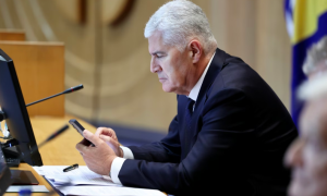 Iftar u doba poskupljenja: Od skromnog bureka do luksuznih hotelskih menija 2 “Čović ima više imovine nego premijer i predsjednik Hrvatske – Falsifikovao je i diplomu magistra”