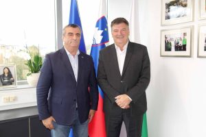 ŠOK U SLOVENIJI: Načelnik ugostio optuženika za ratne zločine iz BiH