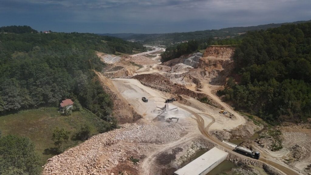 AD1-2025-11-27T150606.821