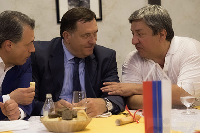 NASLOVNA_Rasid-Sardarov_Milorad-Dodik.jpg