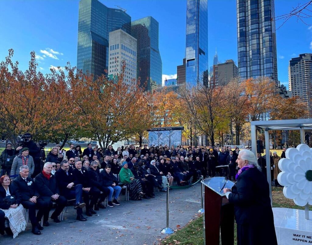 New-York-cvijet-Srebrenice