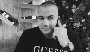 Policajac Jovan Vasiljević (34) poginuo u saobraćajnoj nesreći: Porodica i prijatelji u suzama se opraštaju