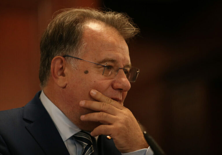 nermin-niksic-sdp-premijer-federacije-bih-02--scaled-872x610