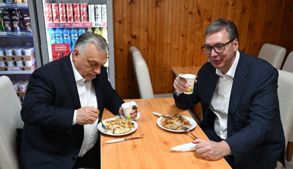 orban i vucic burek