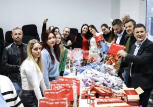 U banjalučkom SNSD-u 15 ljudi, doslovno istjerano s posla: DODIK JE UŽASAN!