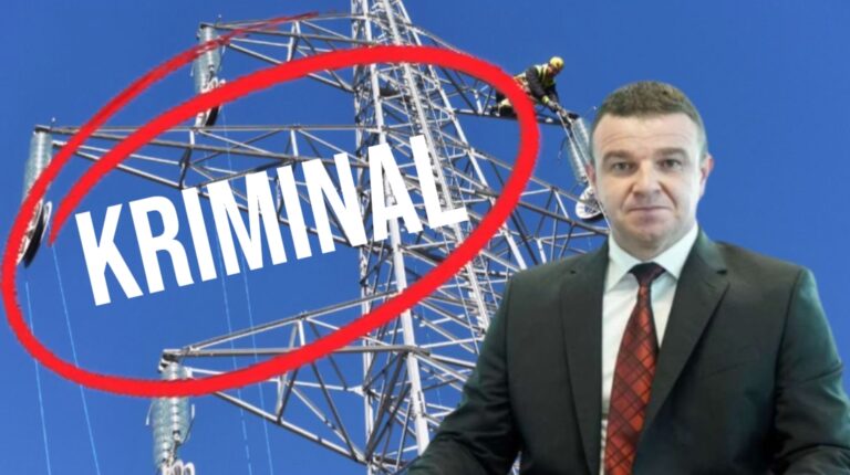 AISelect_20251207_194125_CapCut