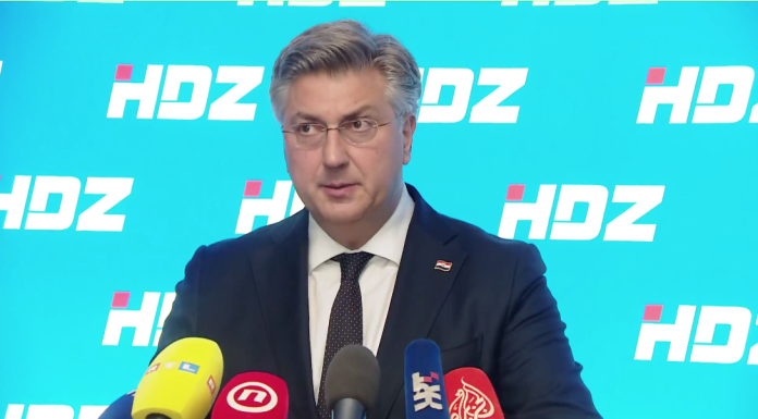 Screenshot-2024-11-04-at-18.52.23-696x385