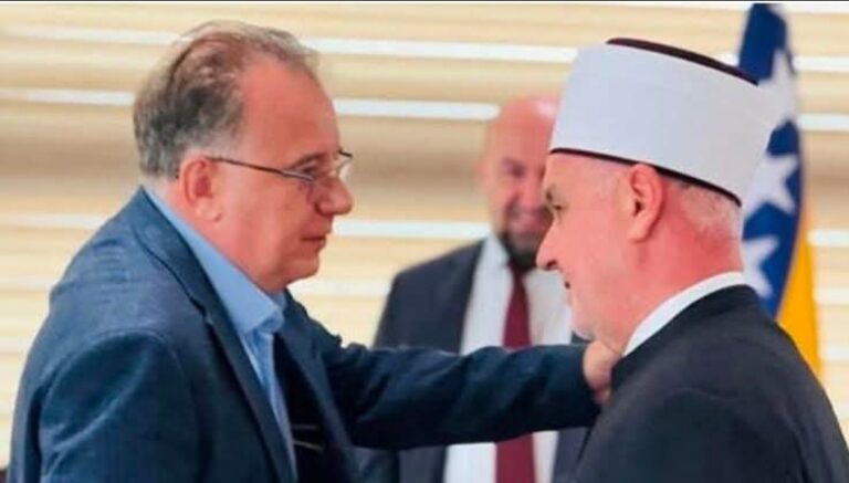 Screenshot_20251206_100620_Gallery