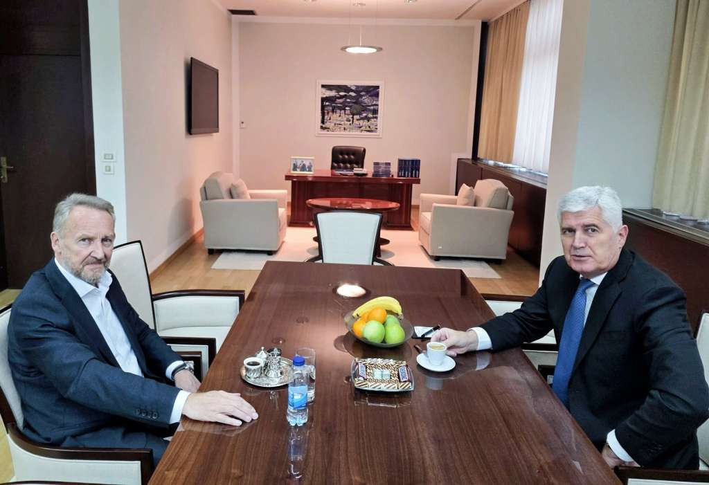 covic_izetbegovic_sastanak_2025-1