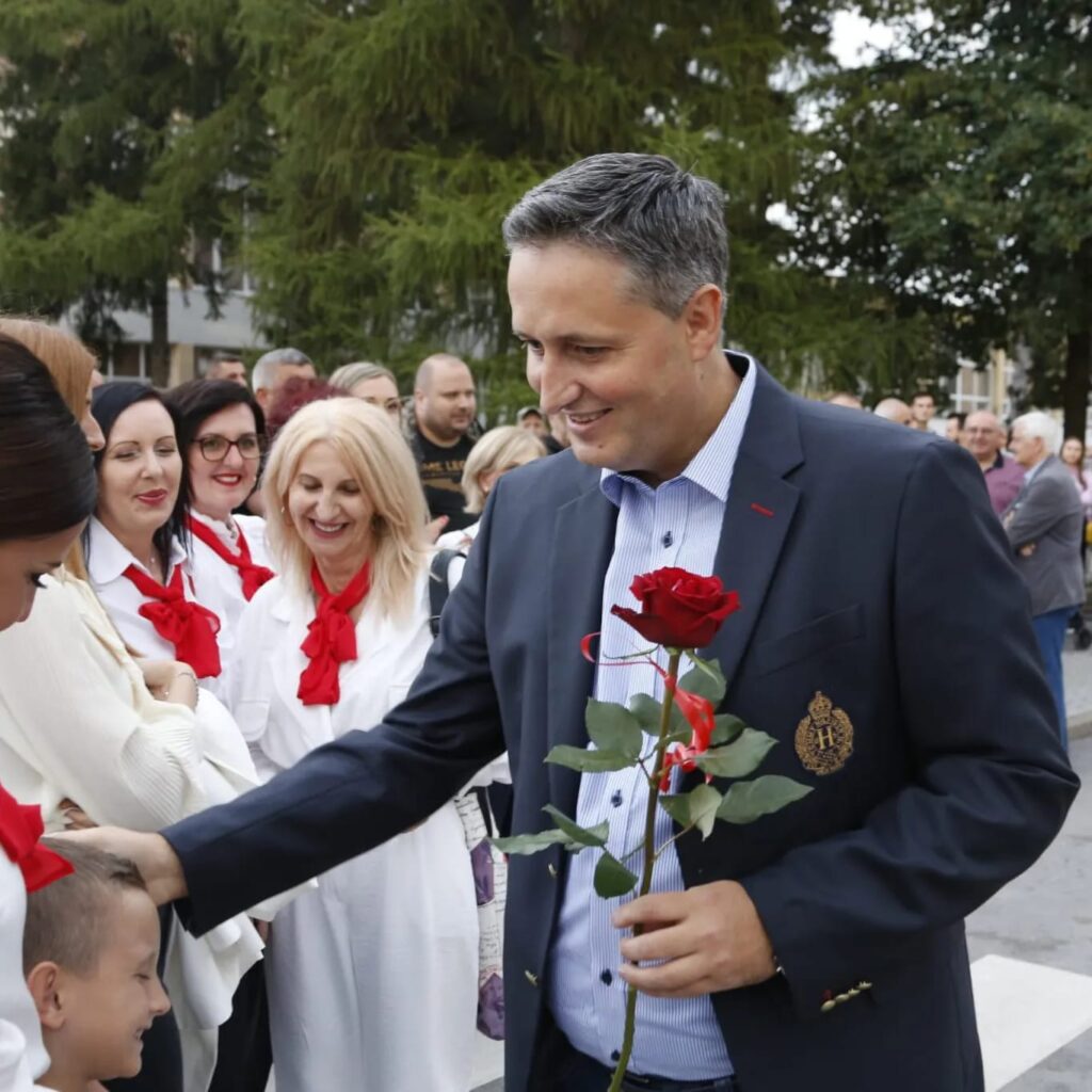 300894586-620611622756303-4661759873855809964-n