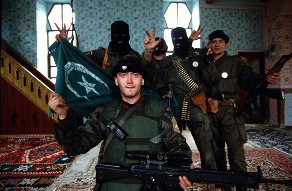 ron_haviv_arkanovci_bijeljinaa_arhivaa