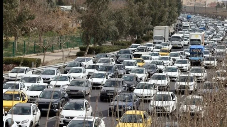 Iranci-masovno-bjeze-iz-Teherana