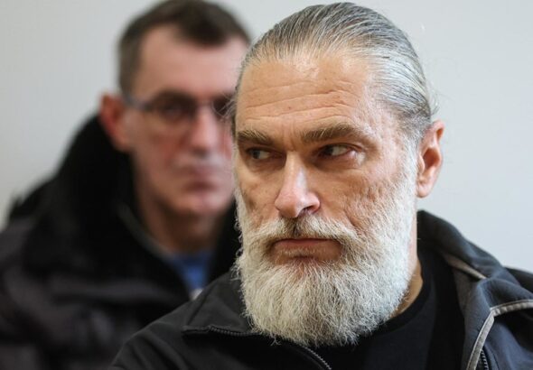 f753b984-f830-4085-9bac-36c82adc4145