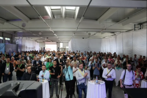 Direktor prodao sopstvenu kuću da bi radnicima povećao plate