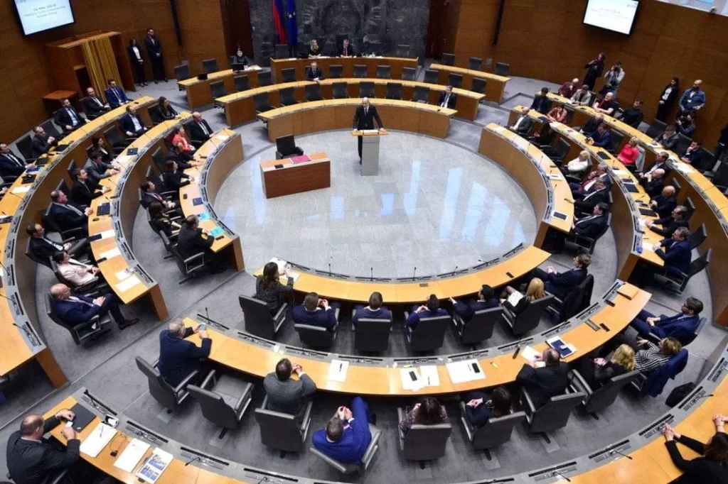 O4vjWg8nlc_1920_1080