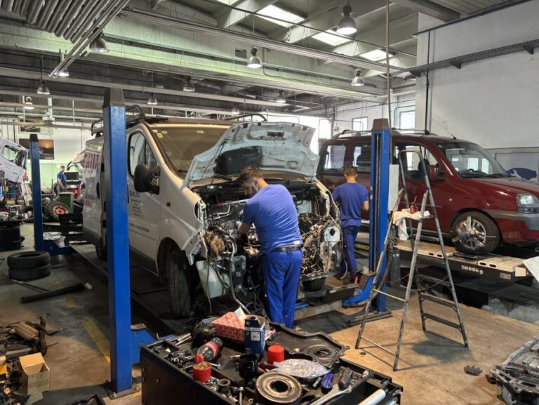 automehanicar-dugopolje-osobni-kombi-teretni-program-slika-241404954